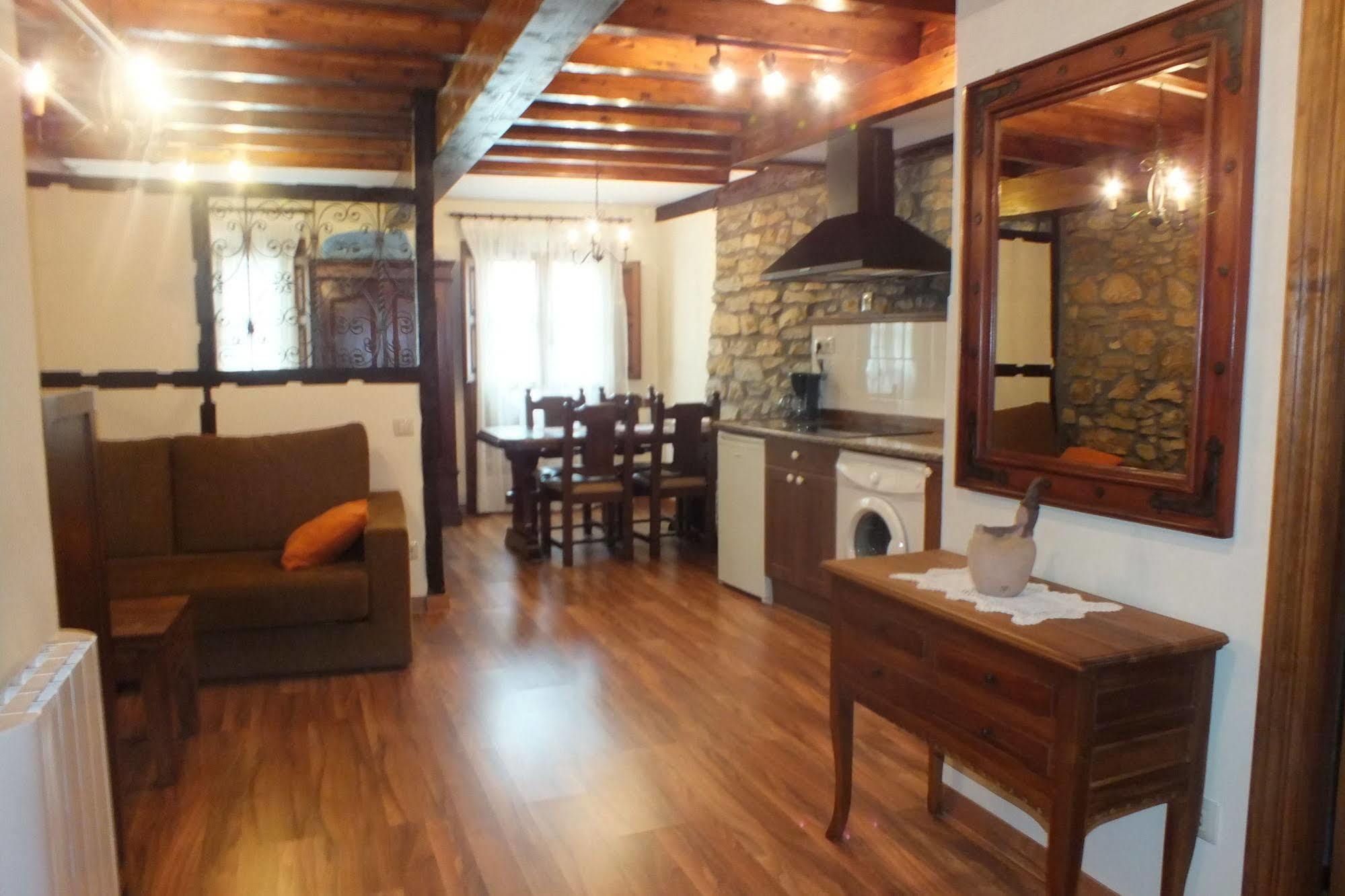 Apartamentos Legado De Santillana Santillana del Mar Zewnętrze zdjęcie